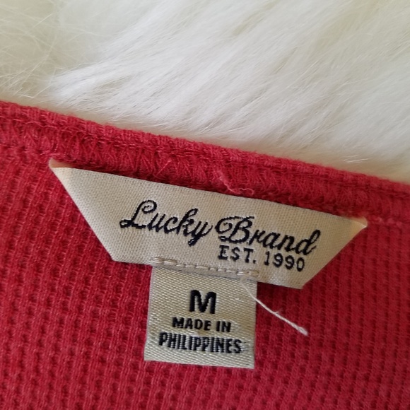 5/$30 Lucky Brand Coral Red Crochet Overlay Top - Picture 6 of 8